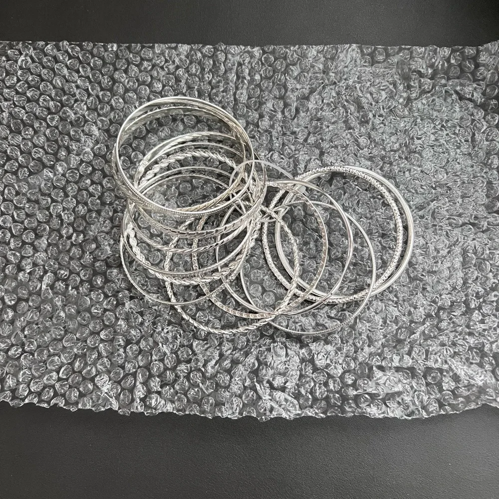 Bracelets - Picture 2 of 3